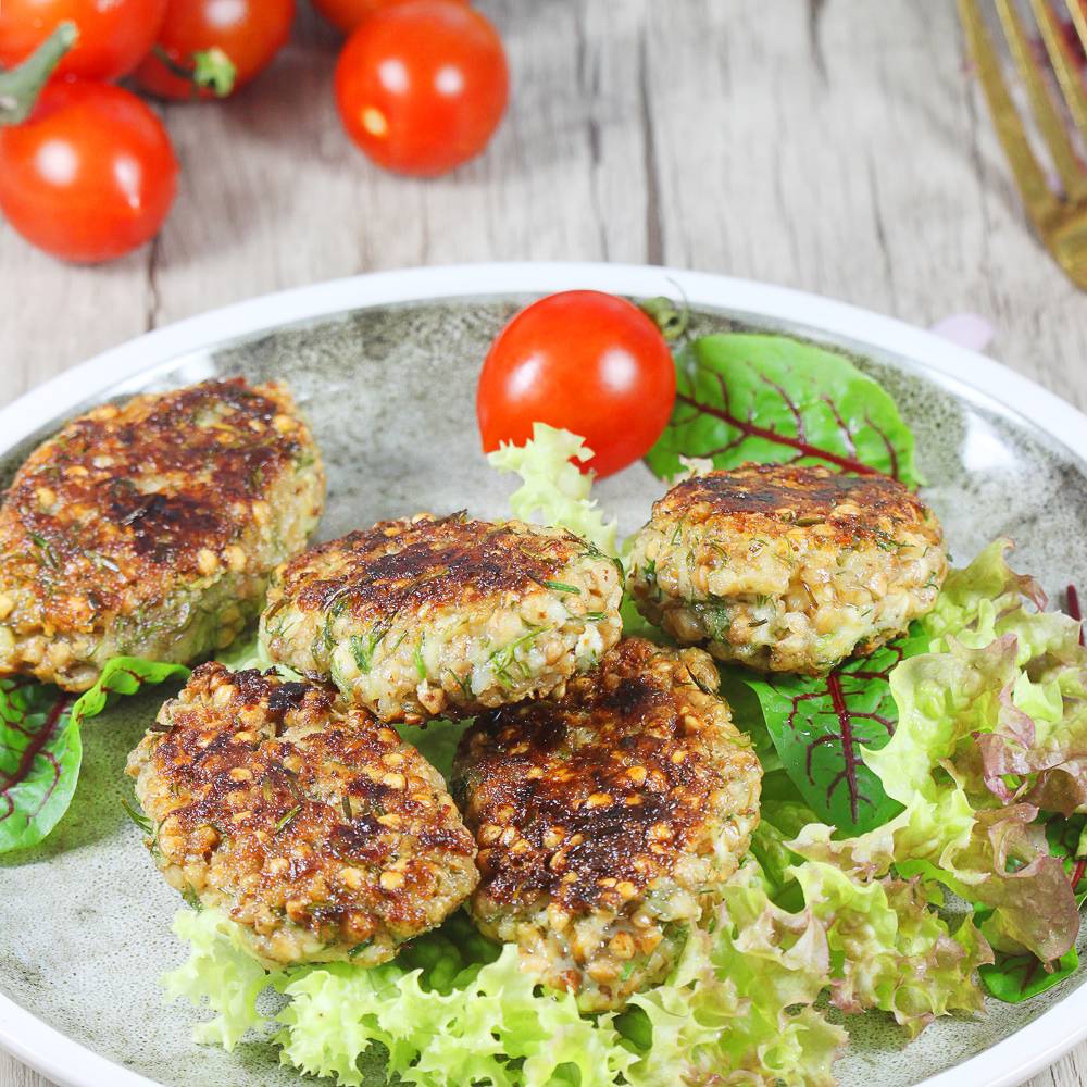 Kotlety z kaszy gryczanej