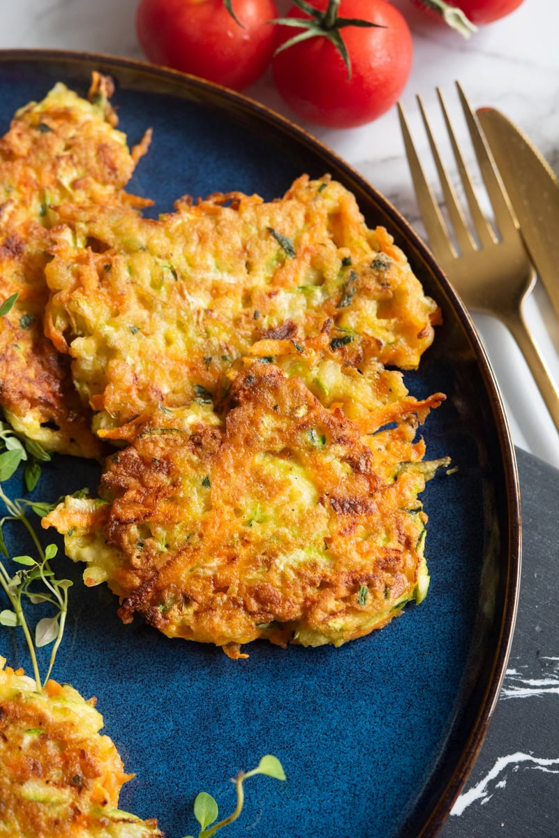 Fit placuszki z cukinii i marchewki